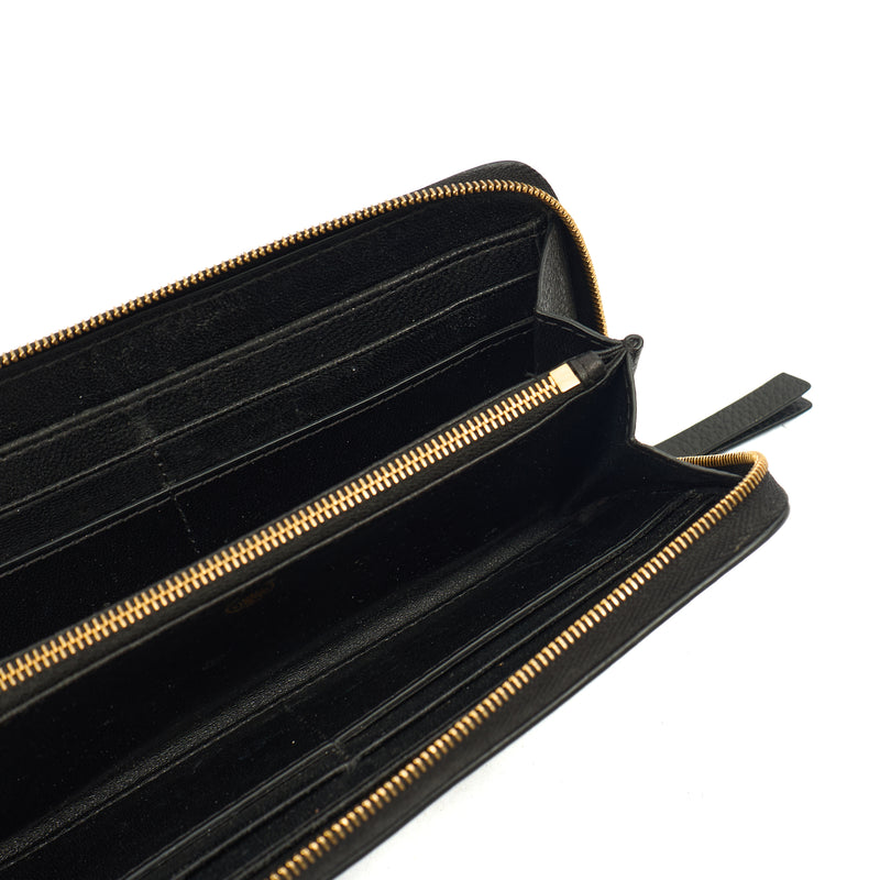 Picture of Mulberry Wallet Zip Around Wallet - Medium in Black, Calfskin Leather