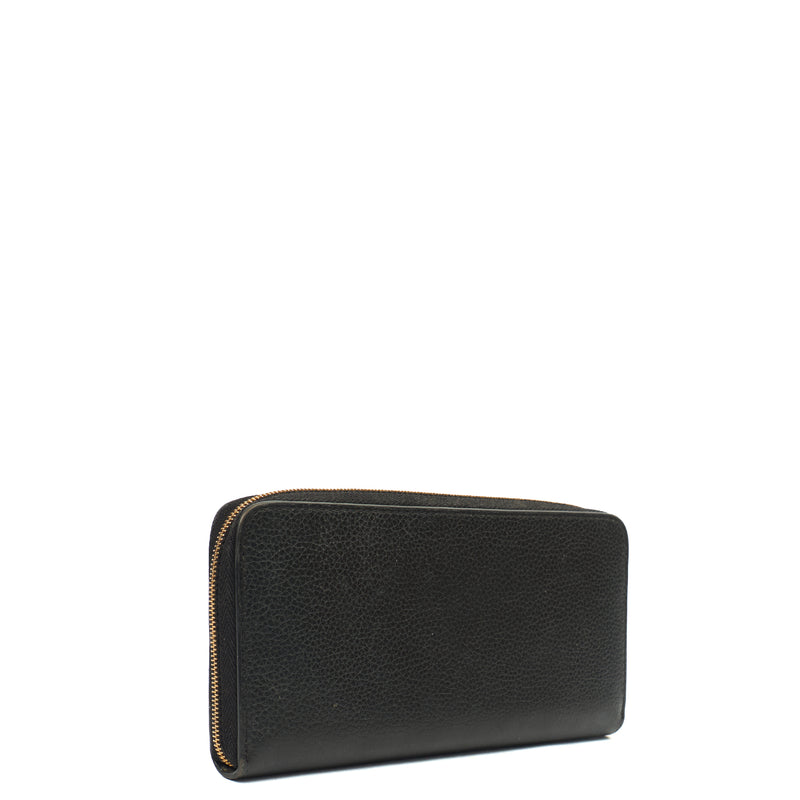 Picture of Mulberry Wallet Zip Around Wallet - Medium in Black, Calfskin Leather