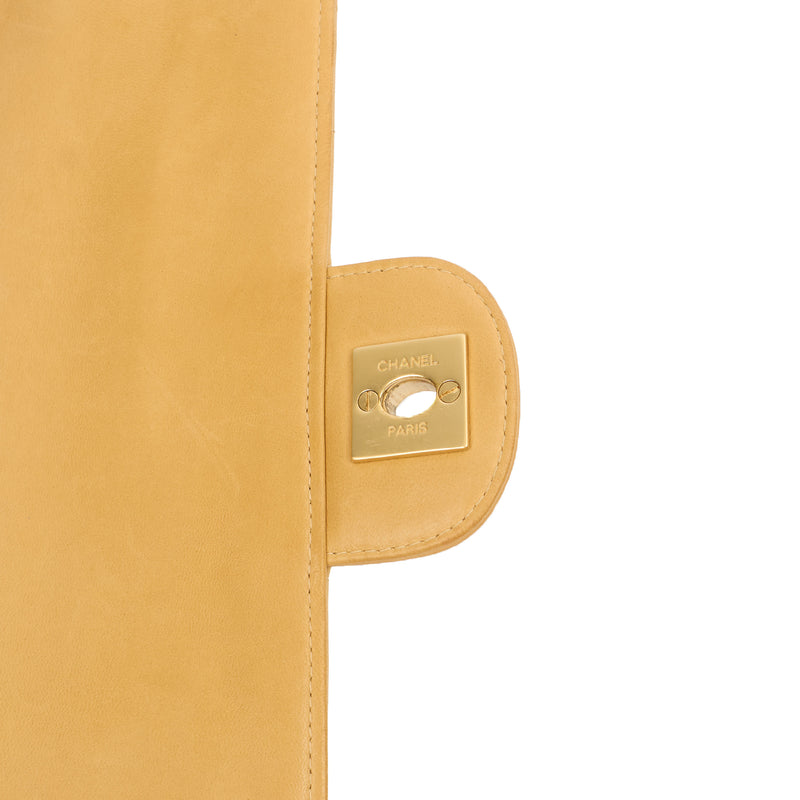 Picture of Chanel Shoulder Bag Chocolate Bar Quilted Flap Bag - East West in Neutral, Lambskin Leather
