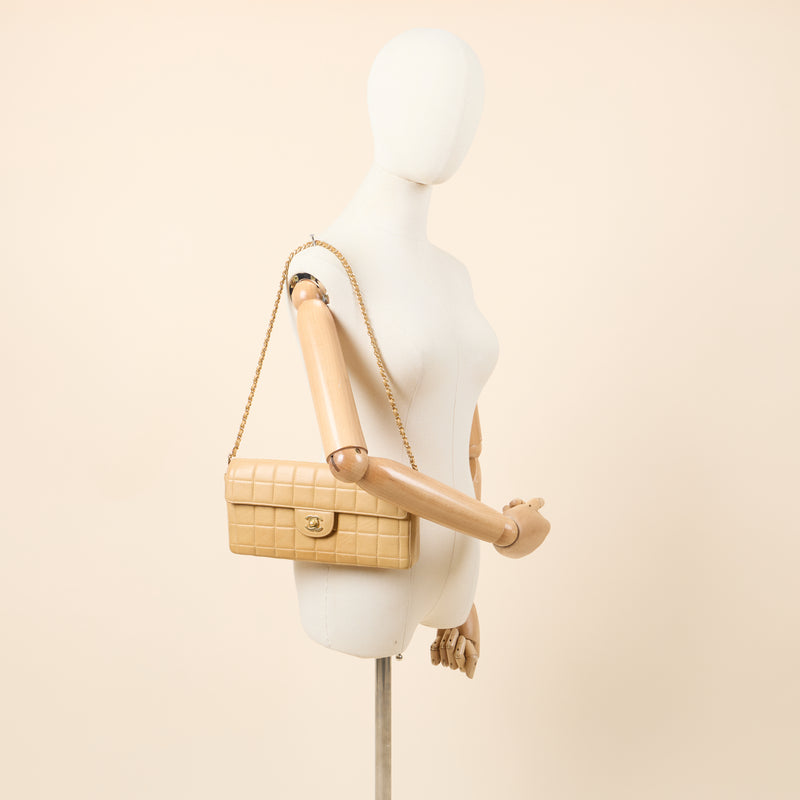 Picture of Chanel Shoulder Bag Chocolate Bar Quilted Flap Bag - East West in Neutral, Lambskin Leather