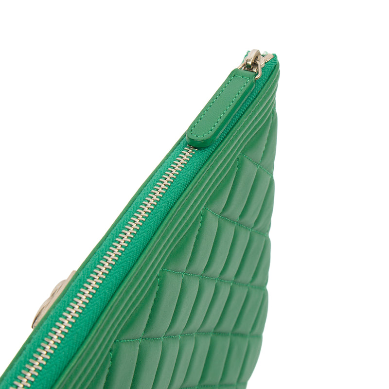 Picture of Chanel Clutch Boy Clutch in Green, Lambskin Leather