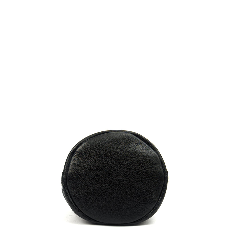 Picture of Marc Jacobs Bucket Bag The Leather Bucket Bag in Black, Leather