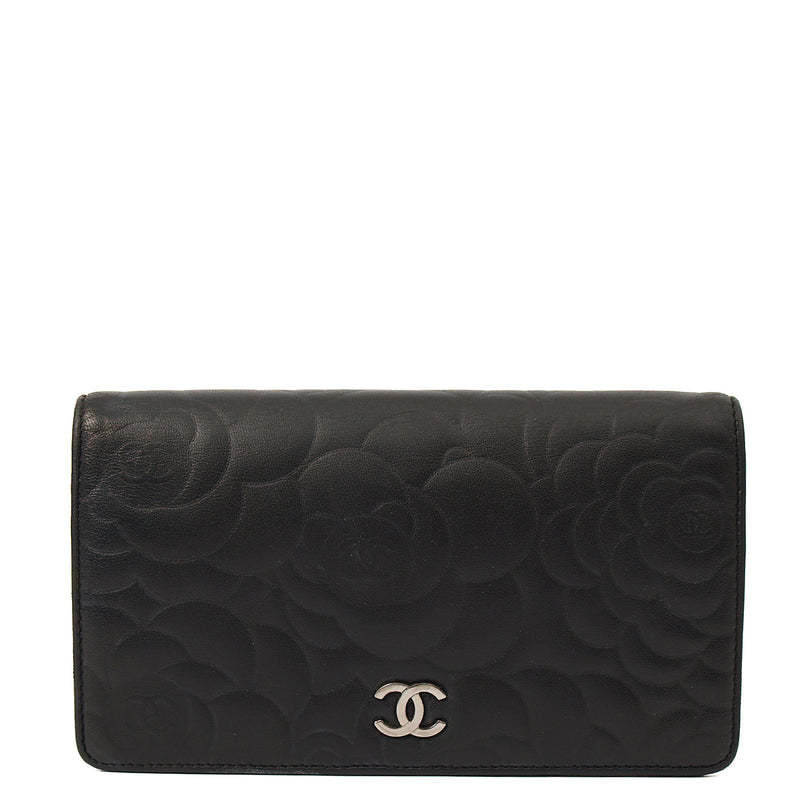 Picture of Chanel Wallet Camellia - Wallet in Black, Lambskin Leather