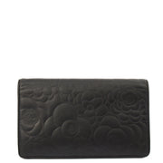Picture of Chanel Wallet Camellia - Wallet in Black, Lambskin Leather