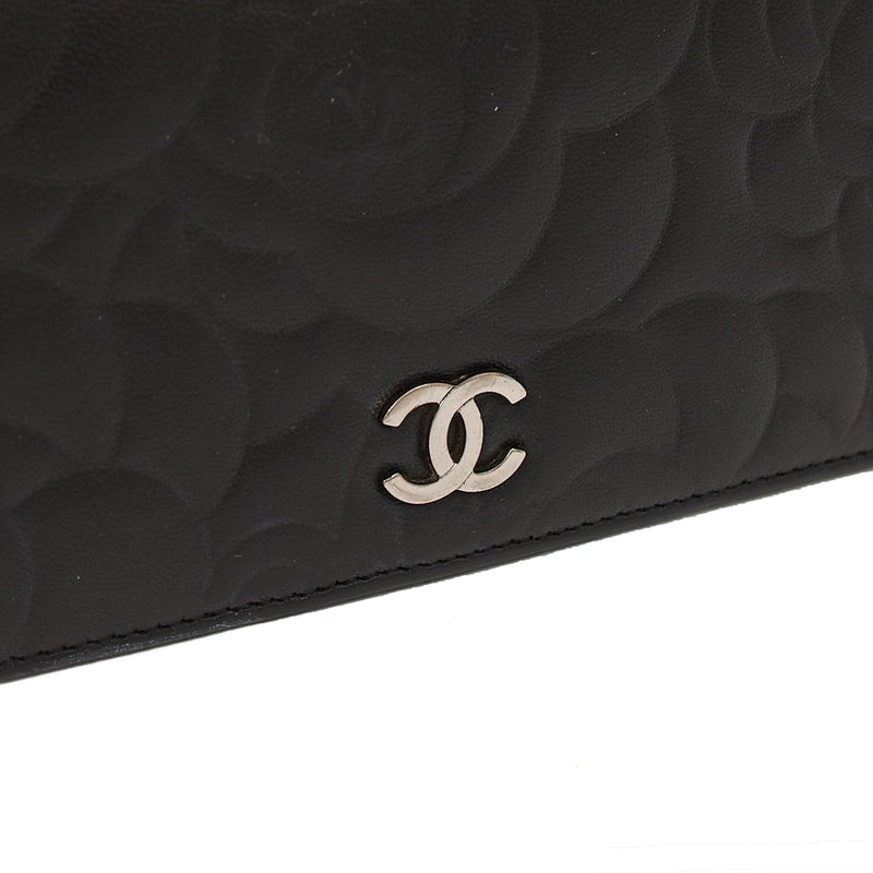 Picture of Chanel Wallet Camellia - Wallet in Black, Lambskin Leather