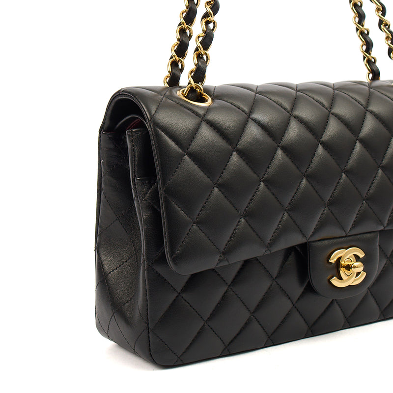 Picture of Chanel Shoulder Bag Classic Double Flap - Medium in Black, Calfskin Leather