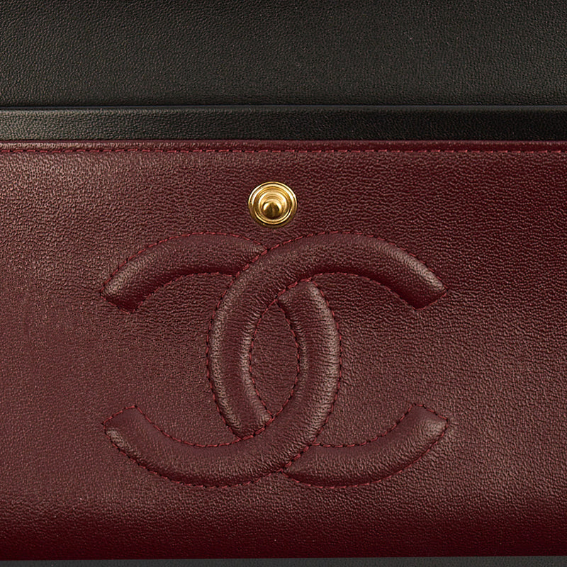 Picture of Chanel Shoulder Bag Classic Double Flap - Medium in Black, Calfskin Leather