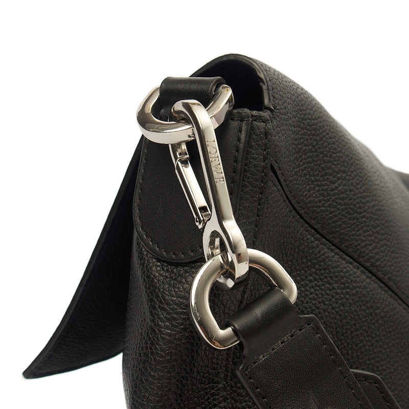 Picture of Loewe Cross Body Puzzle - Large in Black, Leather