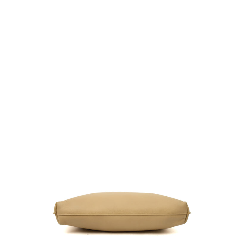 Picture of Saint Laurent Tote Suzanne Hobo in Neutral, Calfskin Leather
