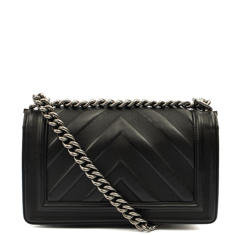 Picture of Chanel Shoulder Bag Boy - Medium in Black, Calfskin Leather