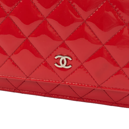 Picture of Chanel Cross Body Wallet on Chain in Red, Patent Leather