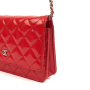 Picture of Chanel Cross Body Wallet on Chain in Red, Patent Leather