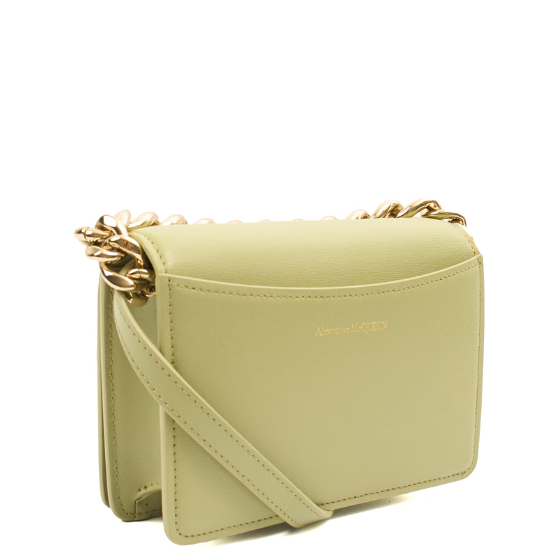 Picture of Alexander McQueen Cross Body Knuckle Crossbody in Green, Leather