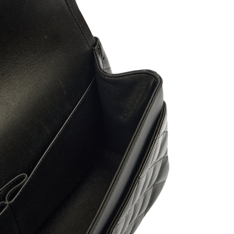 Picture of Chanel Shoulder Bag Classic Double Flap - Medium in Black, Patent Leather