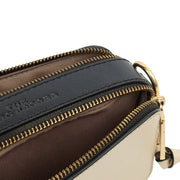 Picture of Marc Jacobs Cross Body Snapshot in cloud white, Leather