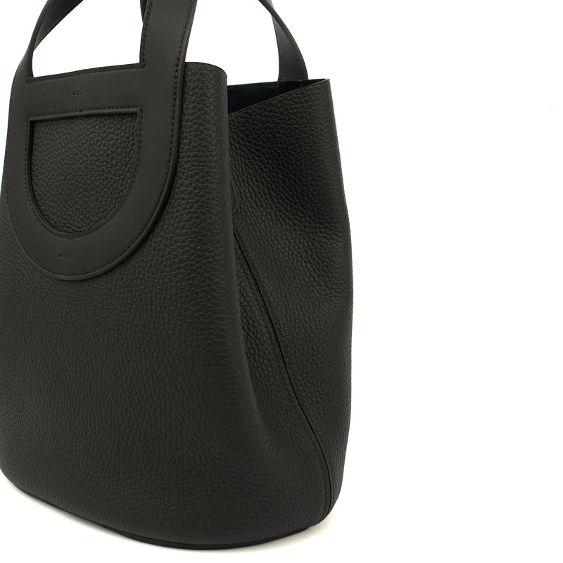 Picture of Hermes Tote In The Loop in Black, Togo Leather