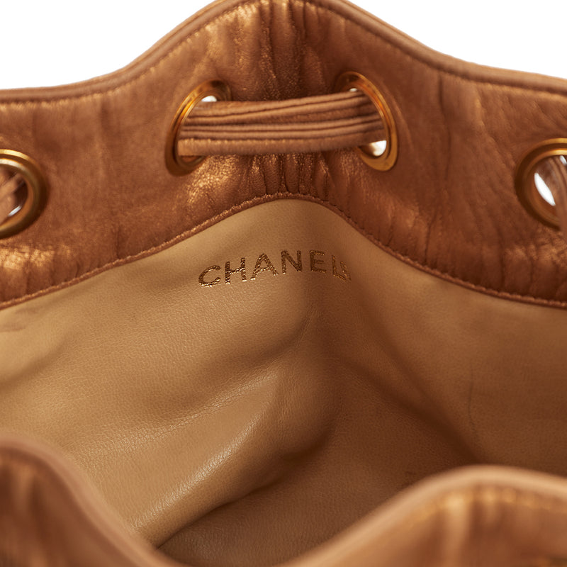 Picture of Chanel Bucket Bag Vintage Bucket Bag in Metallic, Lambskin Leather