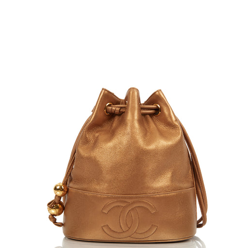 Picture of Chanel Bucket Bag Vintage Bucket Bag in Metallic, Lambskin Leather