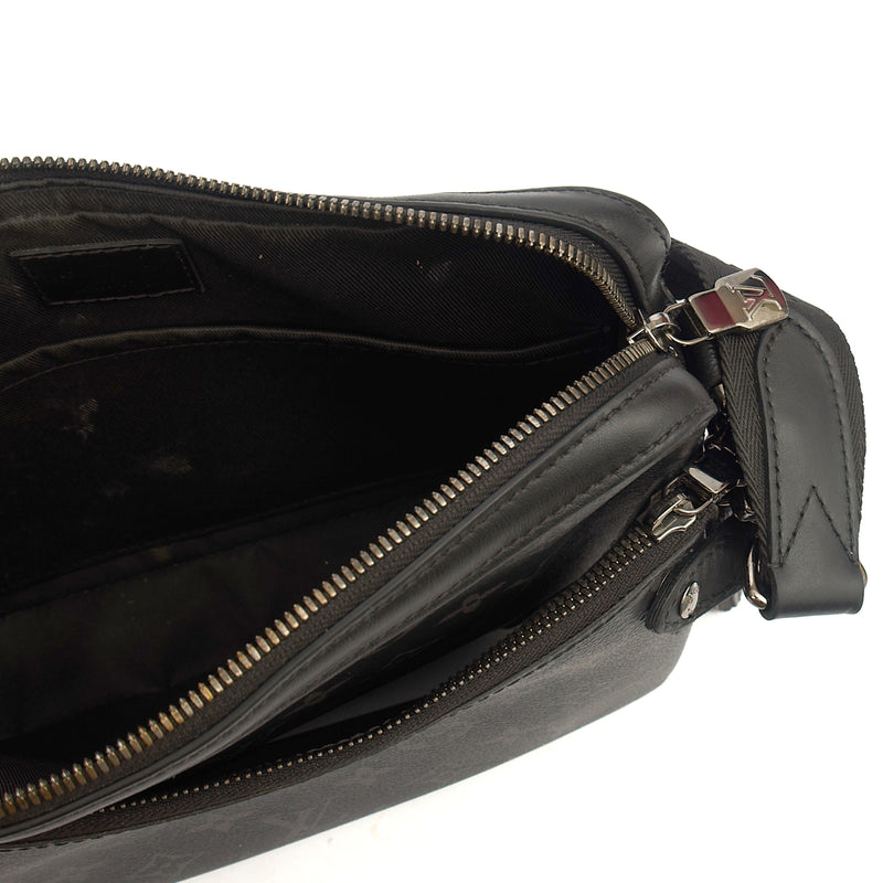 Picture of Louis Vuitton Cross Body Trio Messenger in Monogram Eclipse, Canvas