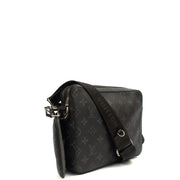 Picture of Louis Vuitton Cross Body Trio Messenger in Monogram Eclipse, Canvas