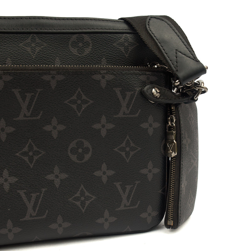 Picture of Louis Vuitton Cross Body Trio Messenger in Monogram Eclipse, Canvas