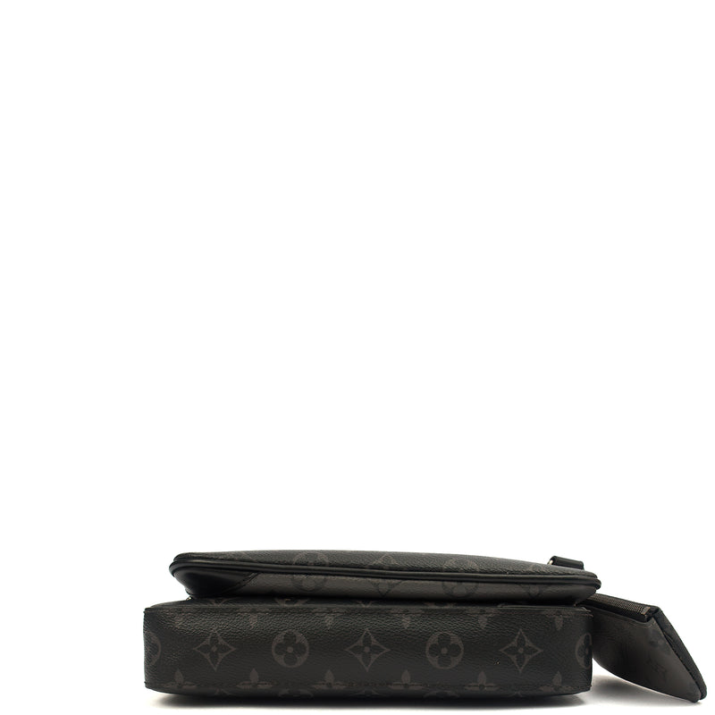 Picture of Louis Vuitton Cross Body Trio Messenger in Monogram Eclipse, Canvas