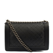 Picture of Chanel Shoulder Bag Boy - New Medium in Black, invalid