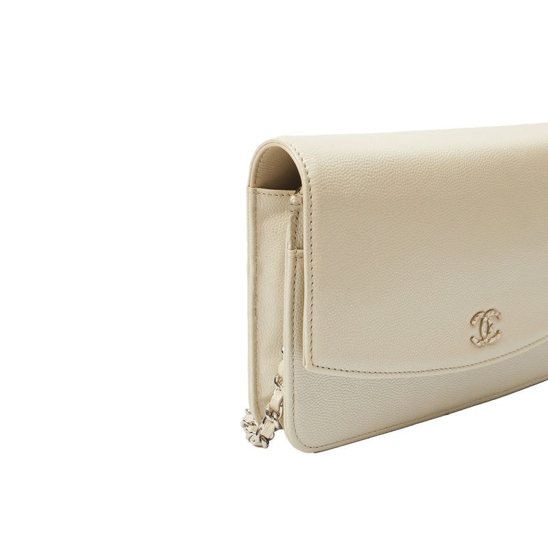 Picture of Chanel Cross Body Wallet on Chain in Metallic, Caviar Leather