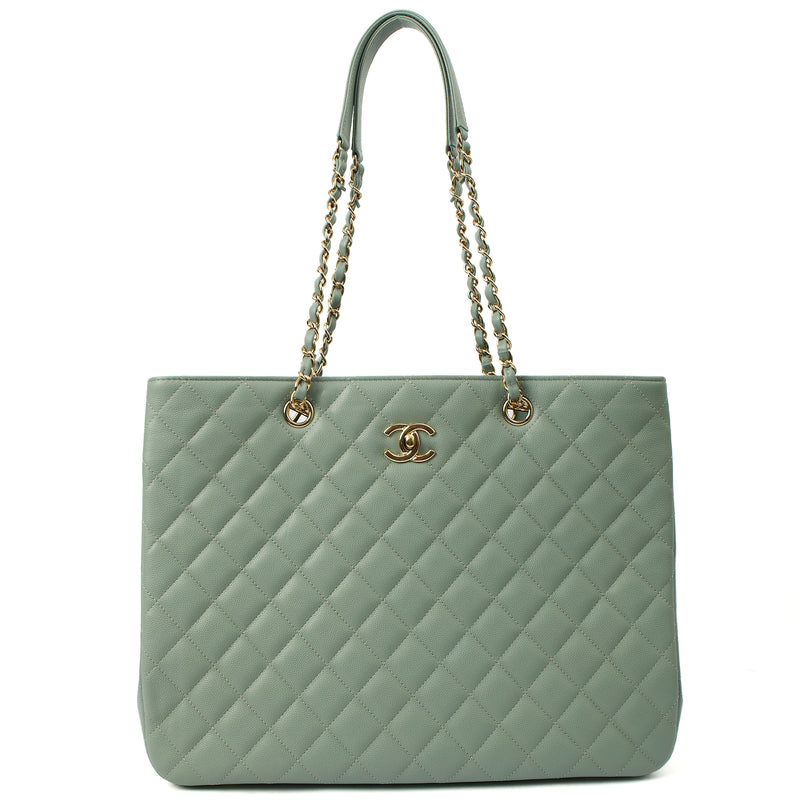 Picture of Chanel Tote Tote in Blue, Caviar Leather