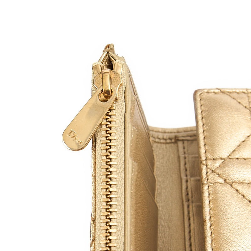 Picture of Christian Dior Wallet Wallet in Metallic, Calfskin