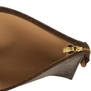 Picture of Louis Vuitton Clutch Toiletry Pouch 26  in Monogram, Canvas