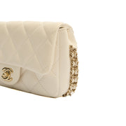 Picture of Chanel Cross Body Flap Bag in White, Lambskin Leather