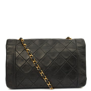 Picture of Chanel Shoulder Bag Diana - Medium in Black, Lambskin Leather