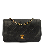 Picture of Chanel Shoulder Bag Diana - Medium in Black, Lambskin Leather