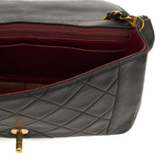 Picture of Chanel Shoulder Bag Diana - Medium in Black, Lambskin Leather