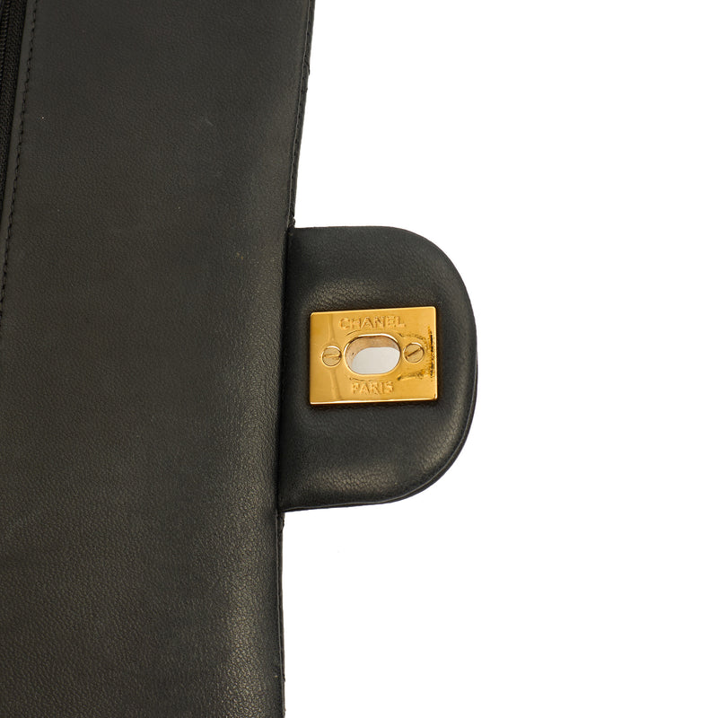 Picture of Chanel Shoulder Bag Classic Double Flap - Medium in Black, Lambskin Leather