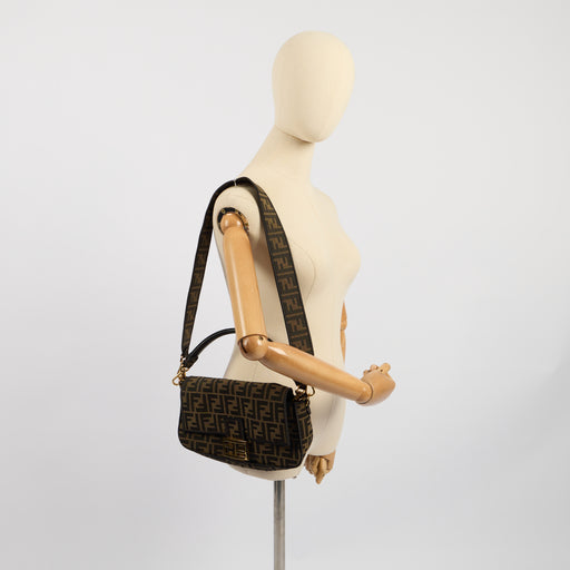 Picture of Fendi Shoulder Bag Baguette in Brown Jacquard FF, Canvas