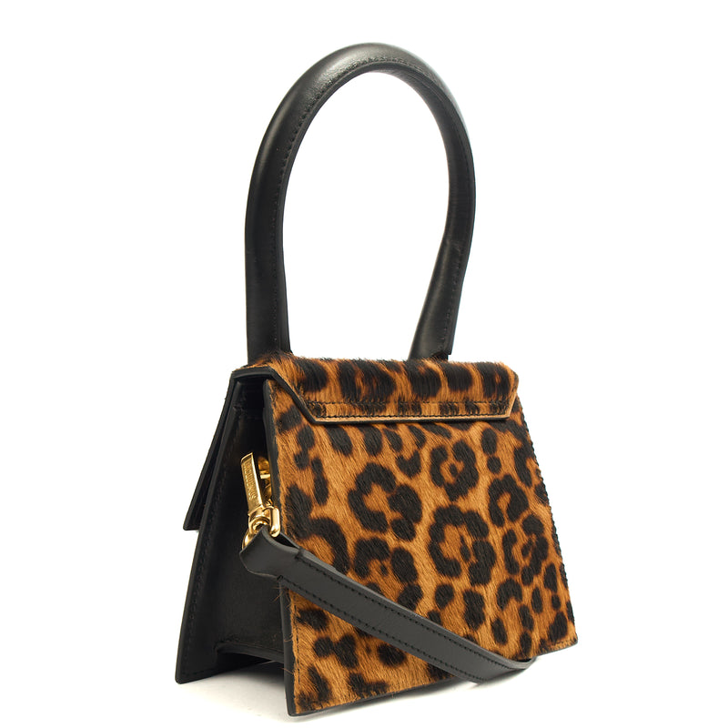 Picture of Jacquemus Top Handle Le Chiquito Moyen in Brown, Leather