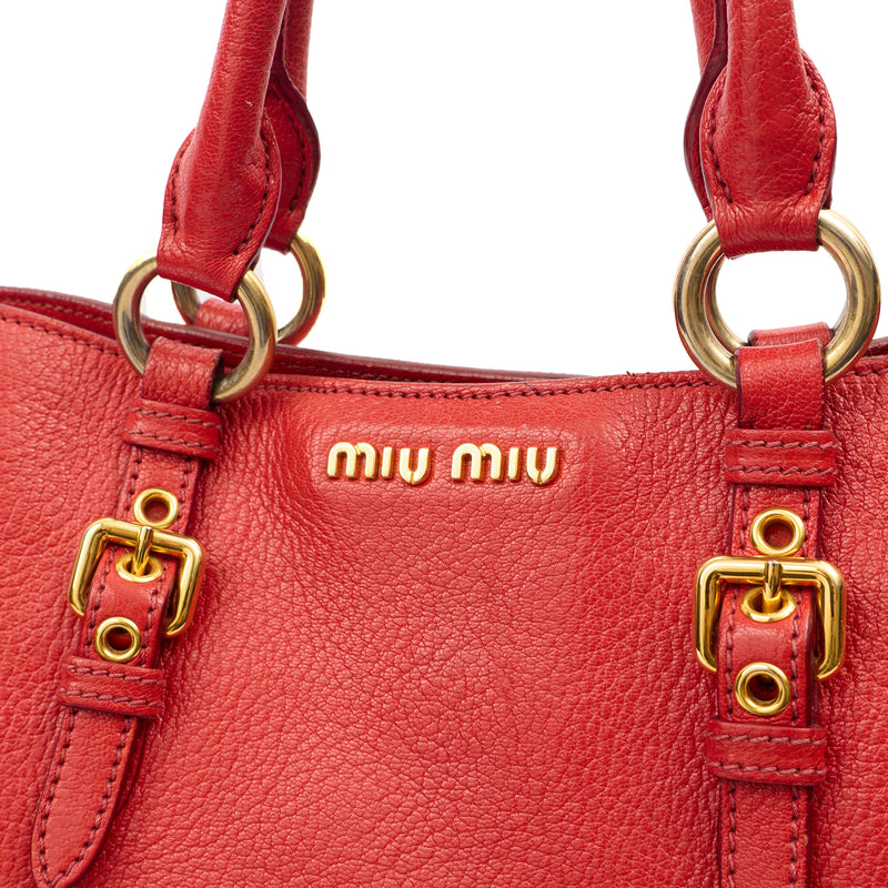 Picture of Miu Miu Shoulder Bag Tote in Red, Leather