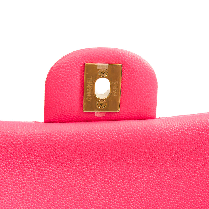 **22P COLLECTION** Chanel Classic Double Flap - Medium in Pink, Caviar Leather