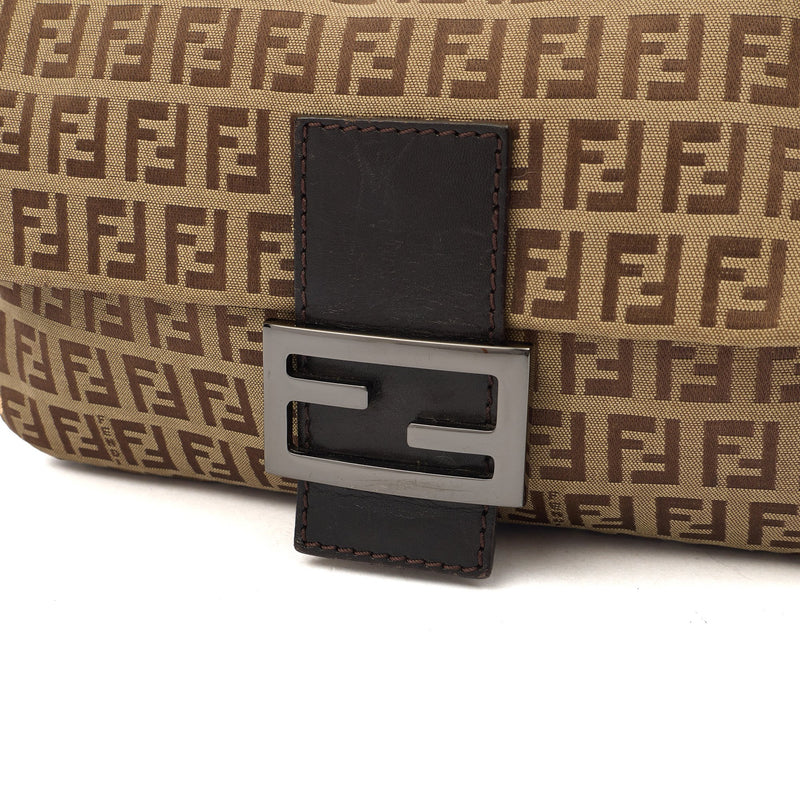 Picture of Fendi Shoulder Bag Baguette in Zucca FF, Canvas