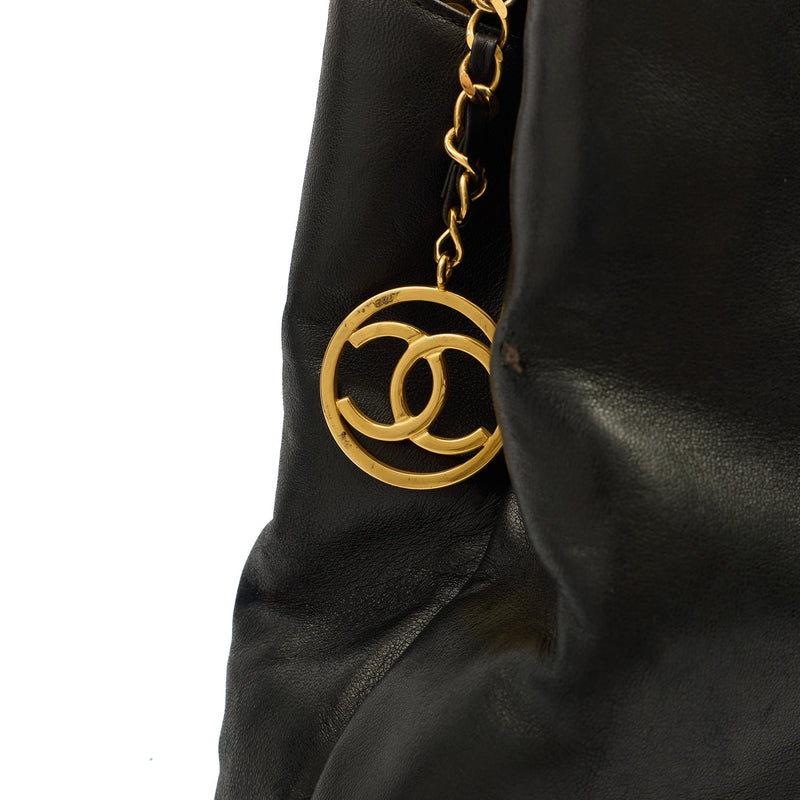 Picture of Chanel Tote Vintage Tote in Black, Lambskin Leather