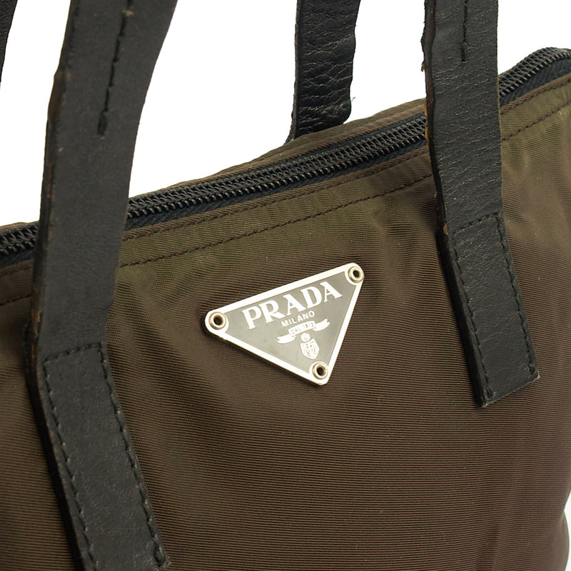 Picture of Prada Tote Nylon Tote Bag in Green, Nylon