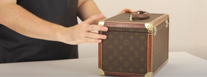 restoring a Louis Vuitton vanity case at the handbag clinic