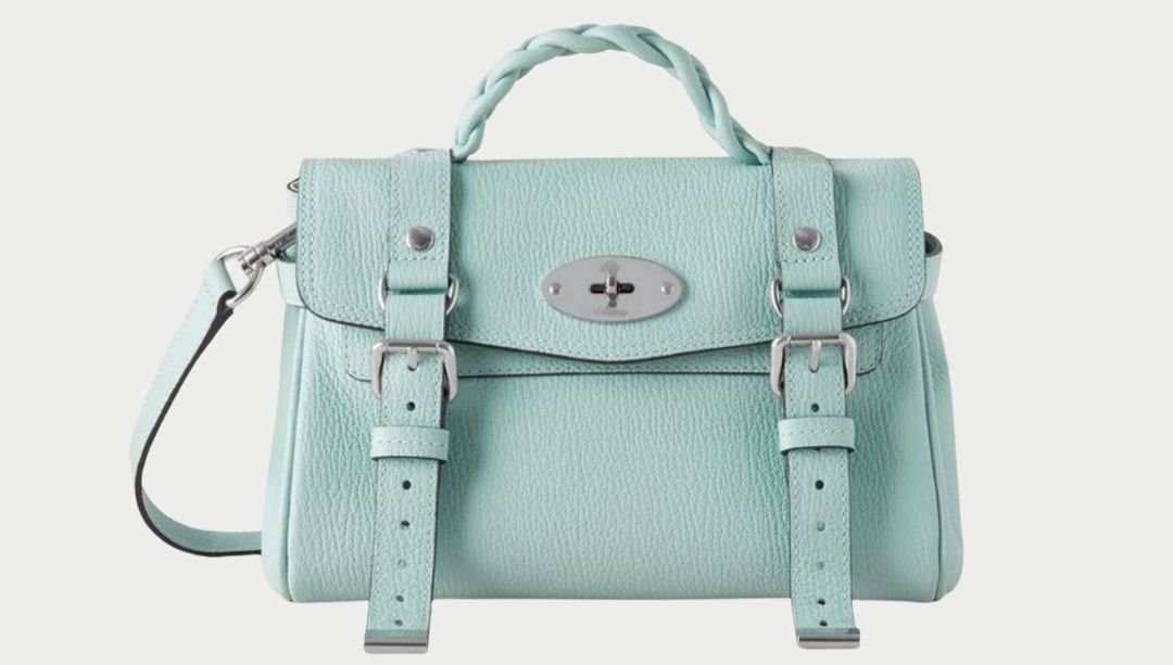 discover everything there is to know about Mulberry Alexa's with The Handbag Clinic's ultimate bag guide