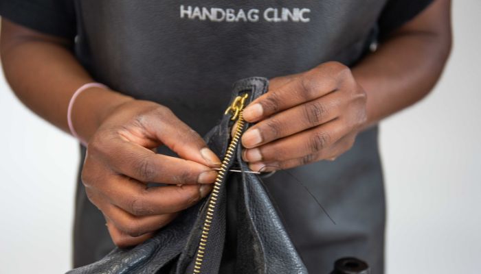 How To Replace the Zipper On a Luggage Bag