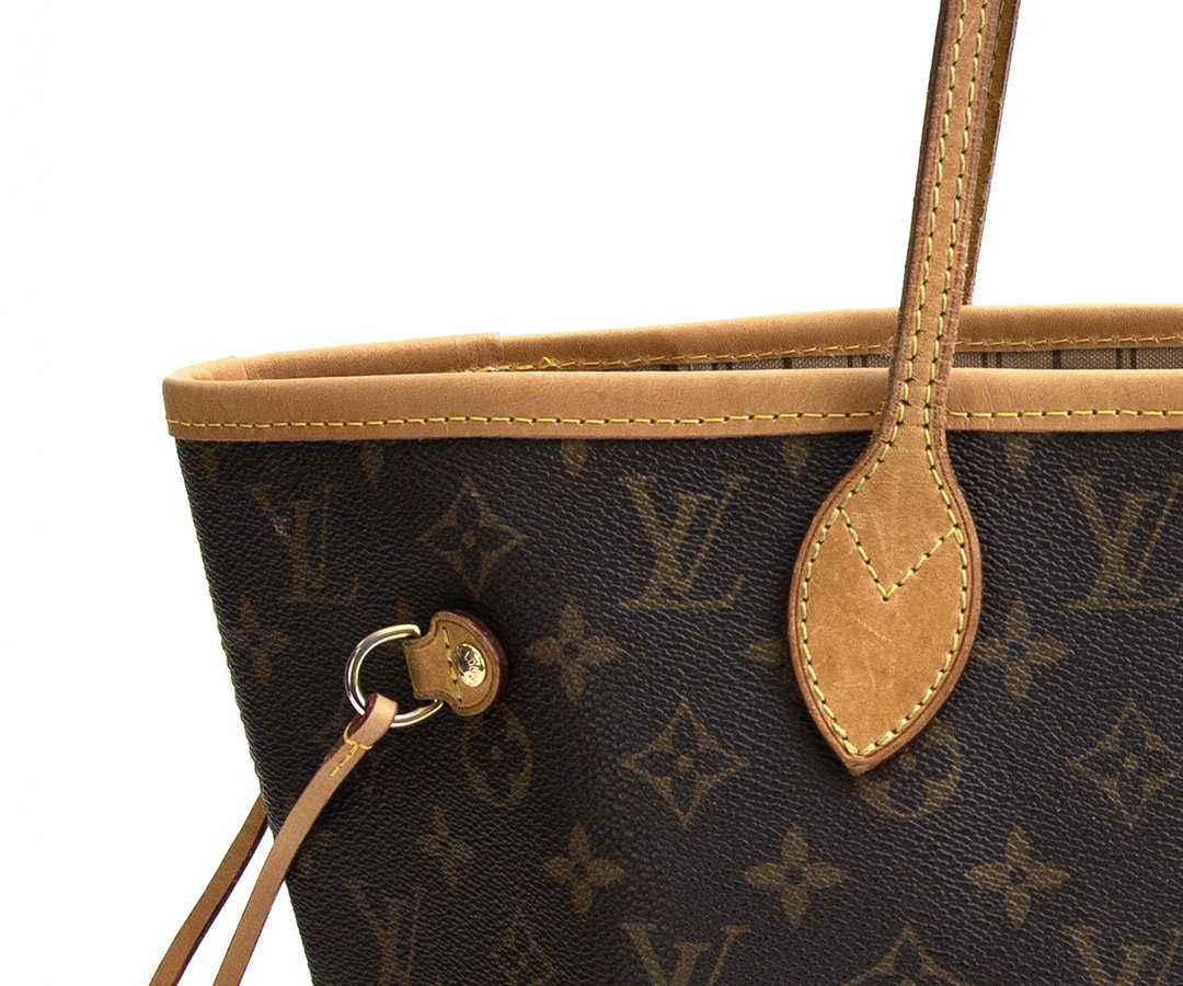 red trim on louis vuitton