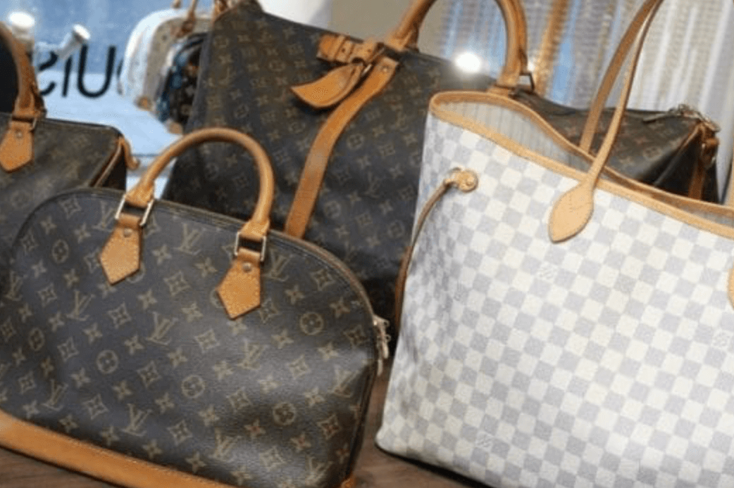 How To Spot Fake Louis Vuitton 'Monogram Icon' Handbags: